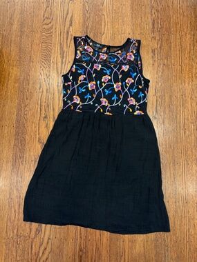 AGB Black Tank Dress with Embroidered Flowers - Women's 14